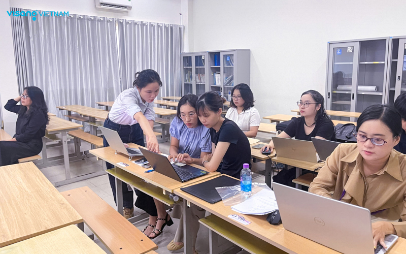 Buổi đ&agrave;o tạo triển khai phần mềm AllViA cho c&aacute;c Trường Đại học&nbsp;